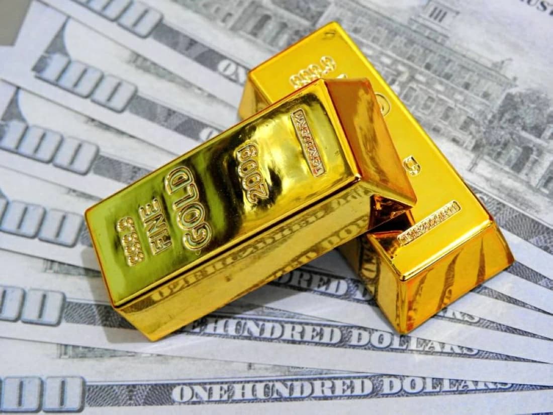 Gold Gains 1% Amid War Fears