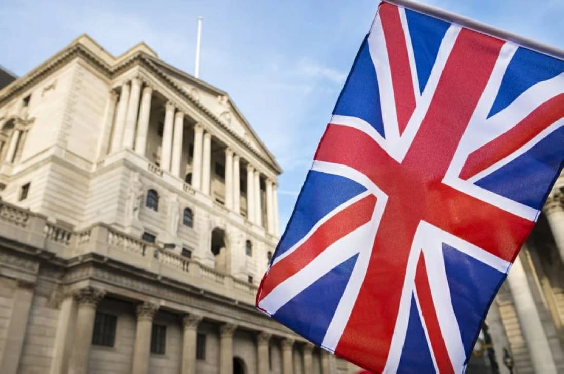 Bank of England to pause bond sales
