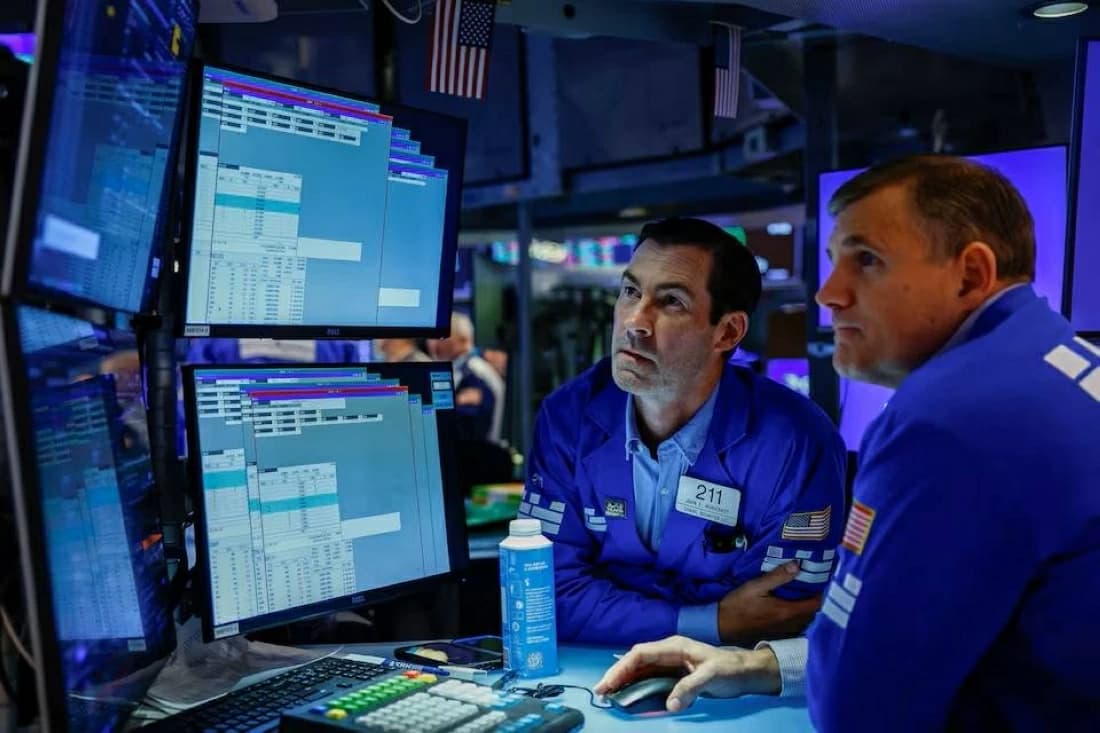 US stock funds see fourth week of withdrawals