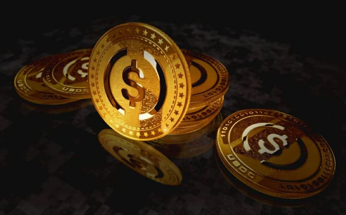 Swiss Central Bank warns of deposit shift to stablecoins