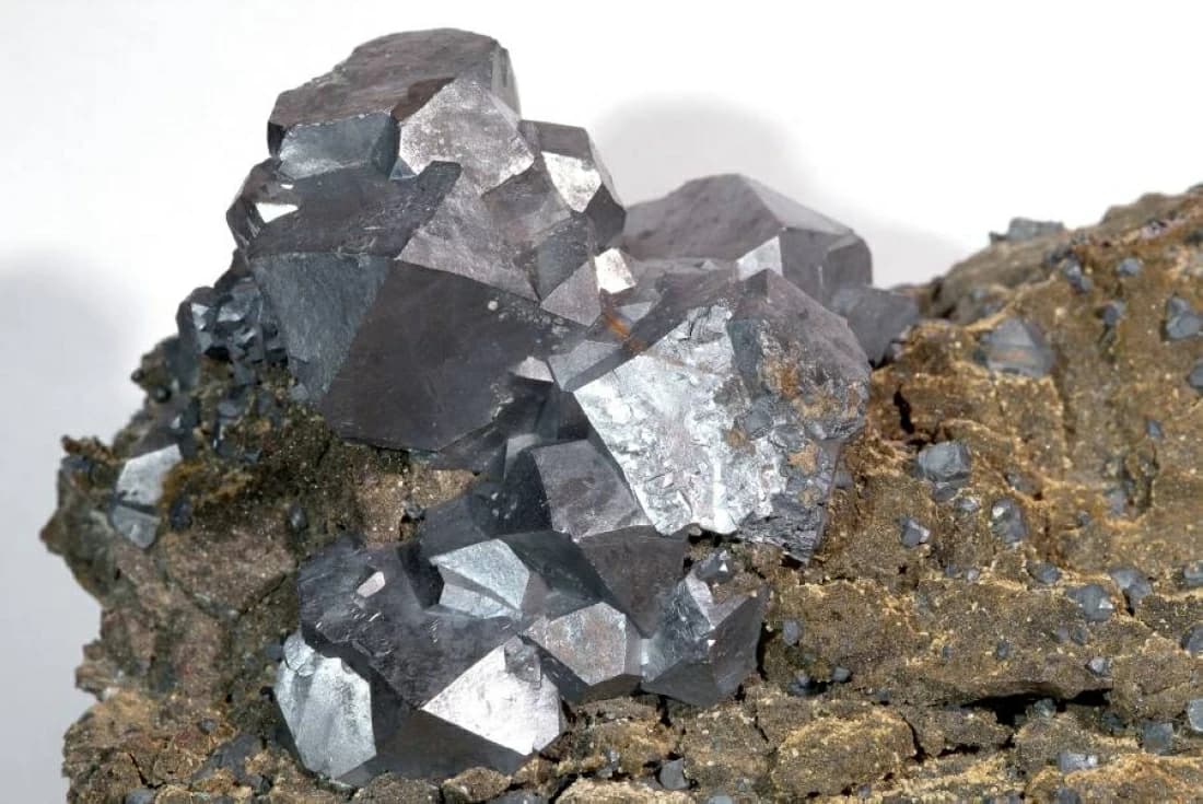 EU plans trip to Vietnam for mineral supplies