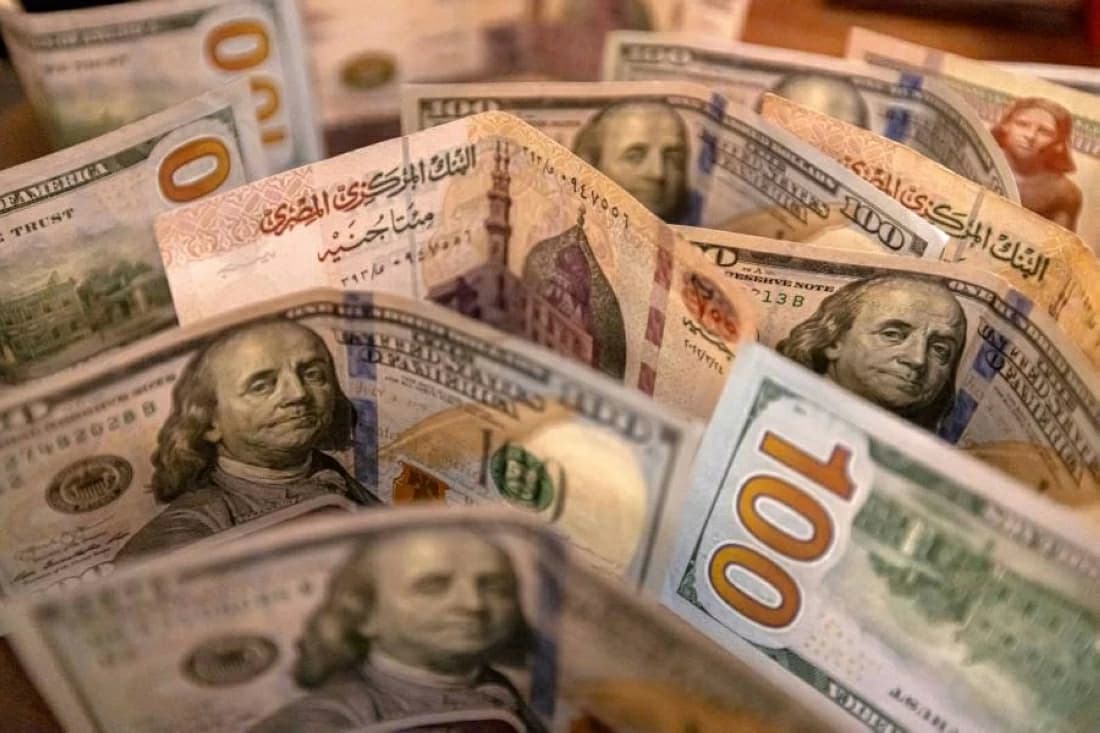Egyptian dollar hits record high