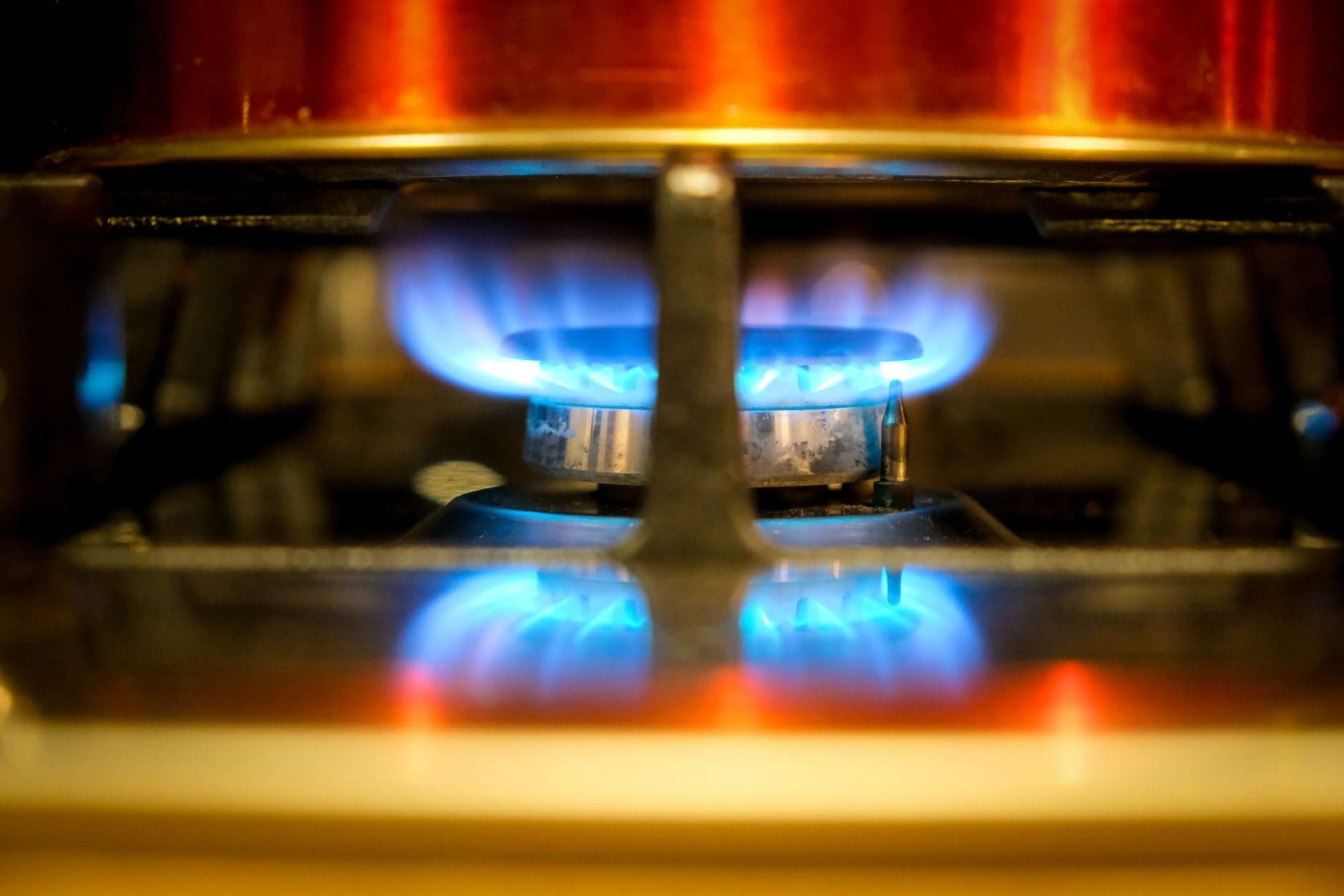 European gas prices surpass $700