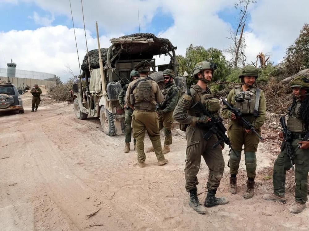 Israeli Army Searches Burj Al-Muluk House