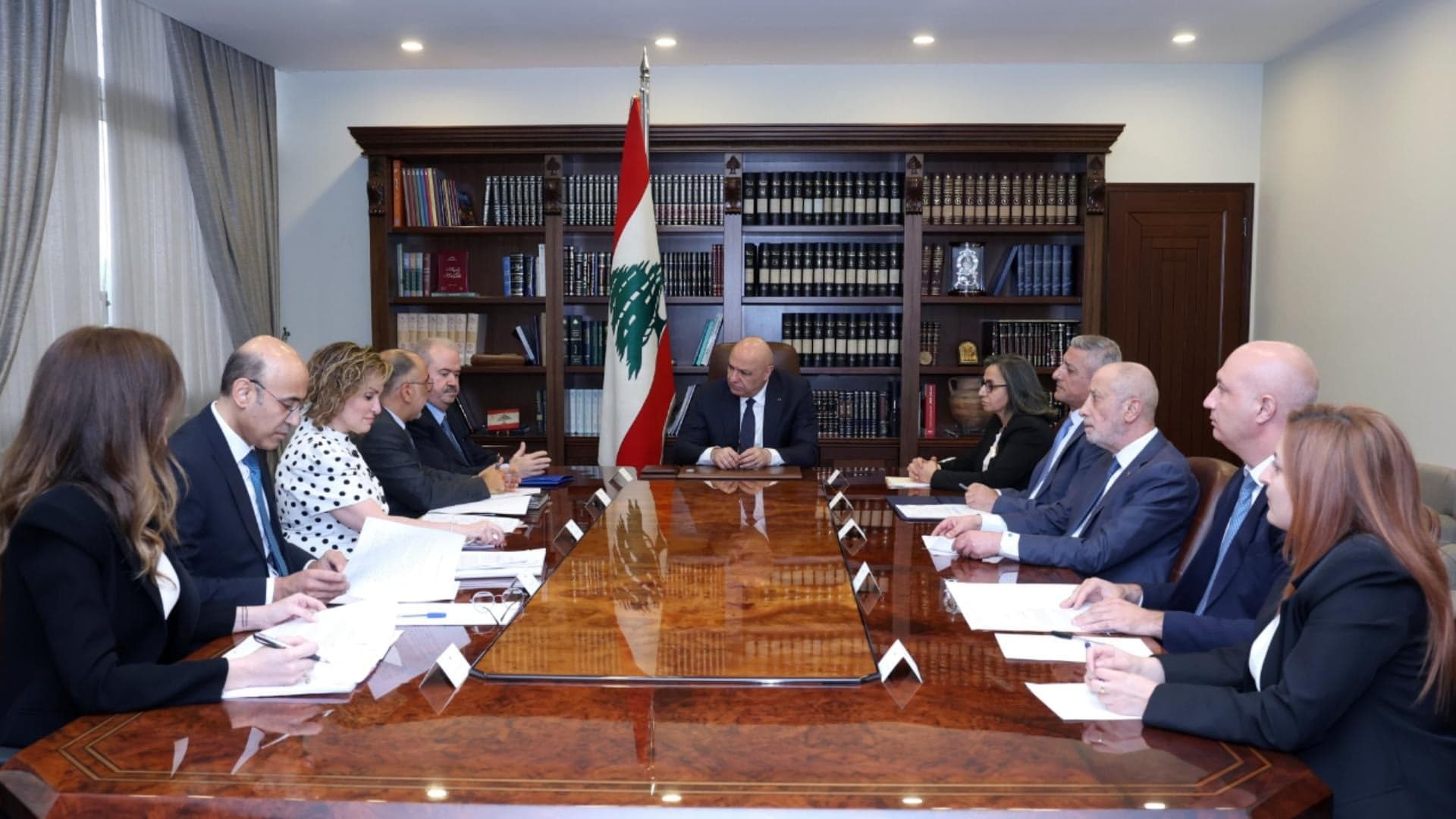 Baabda Palace hosts law discussions