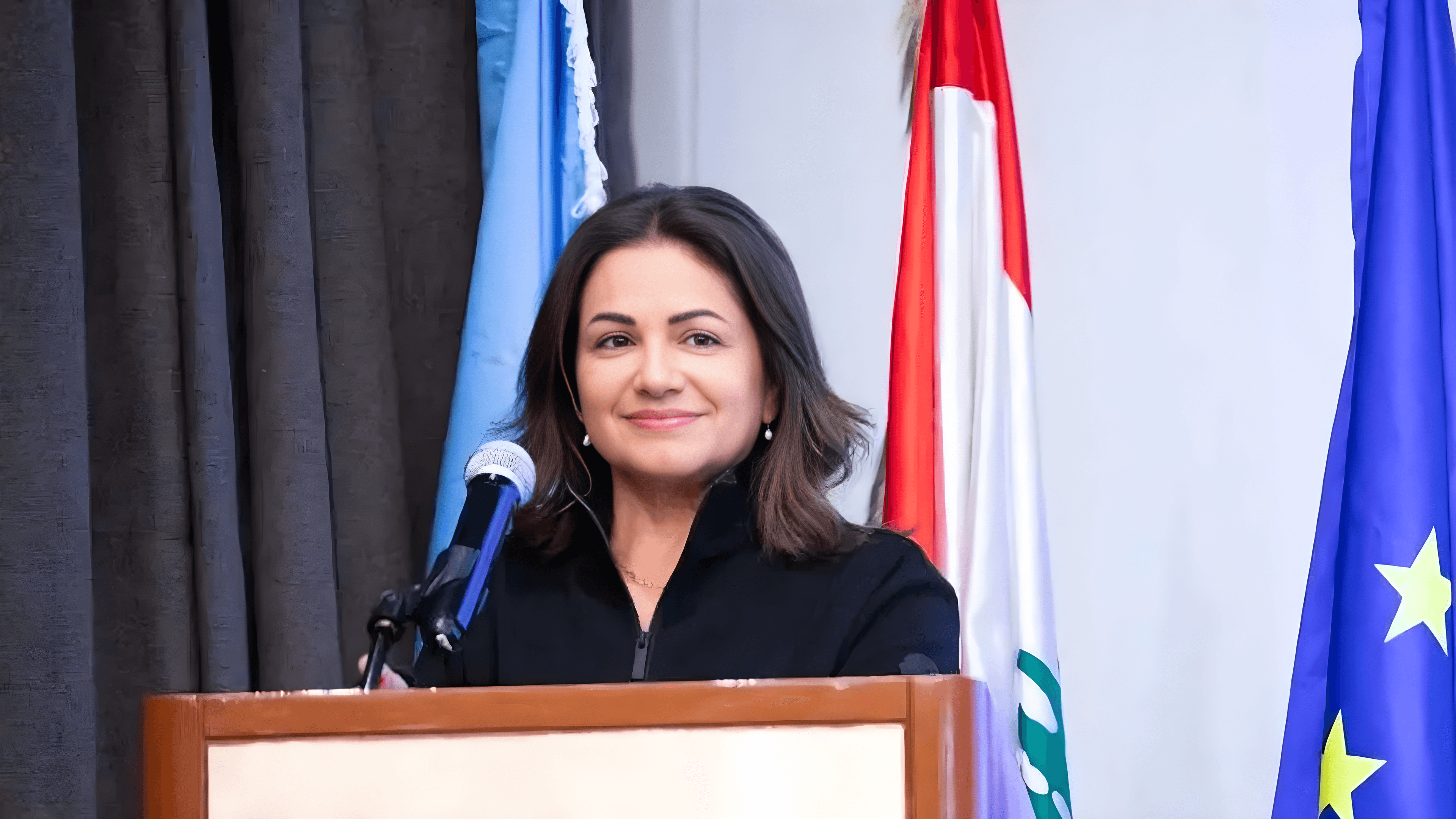 Minister praises volunteers aiding displaced