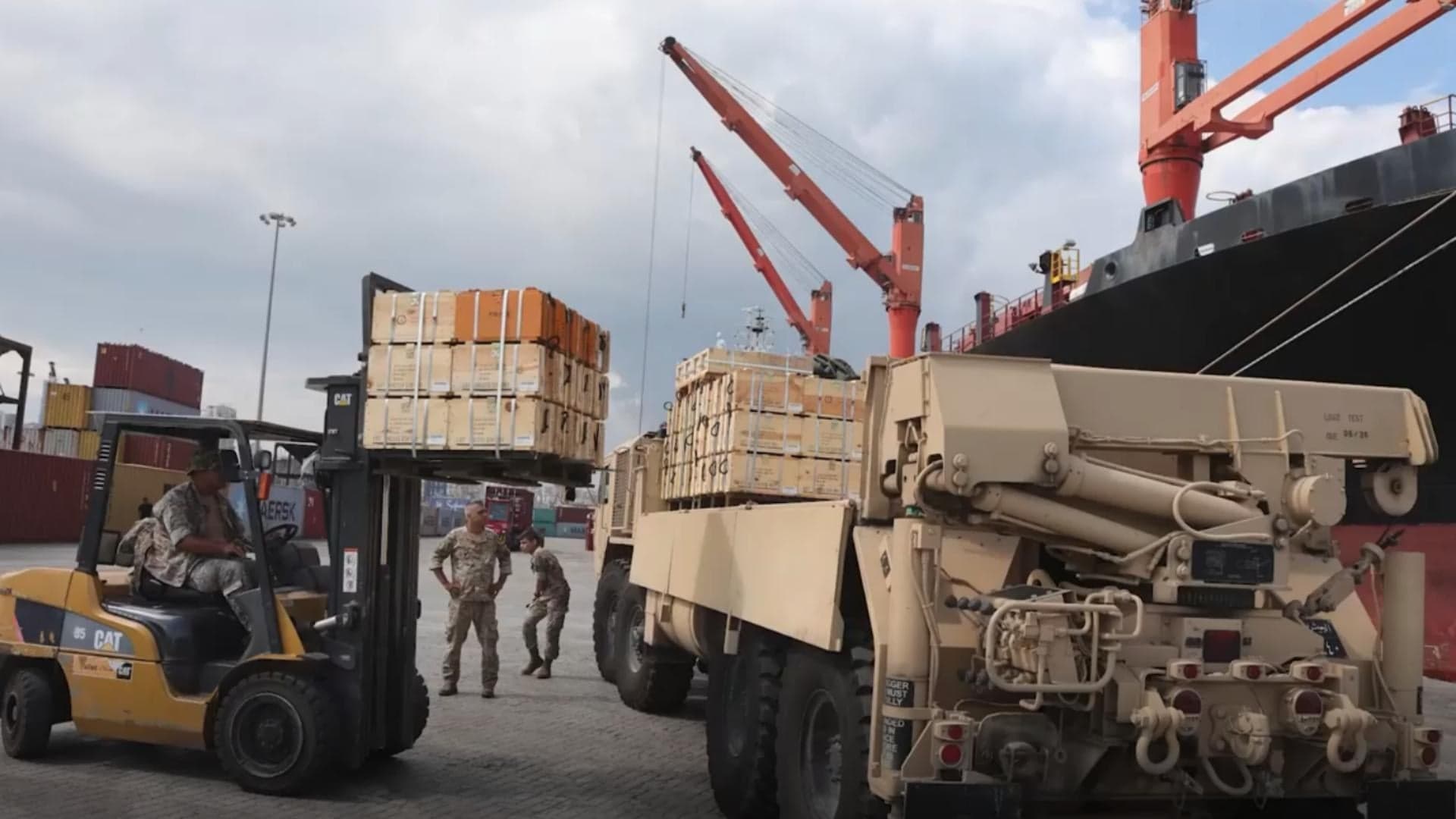 Lebanese army gets US ammunition