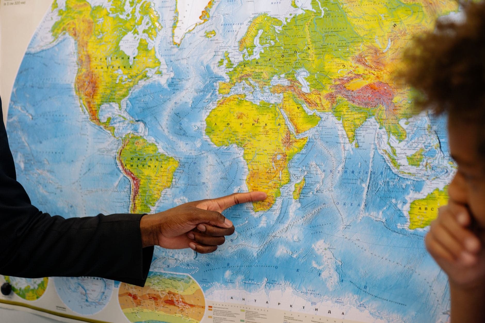 164 countries back UN plan for accurate world maps