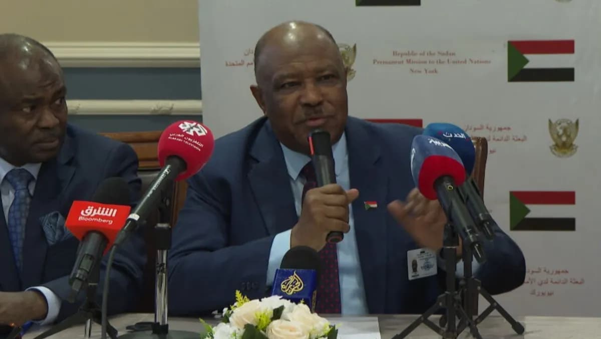السودان يطالب بالحوار ويعارض التدخل الخارجي