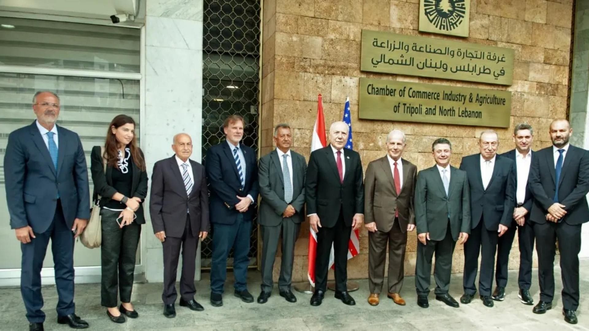 السفير الأمريكي يزور طرابلس ويؤكد أهمية الاستفادة من الفرص