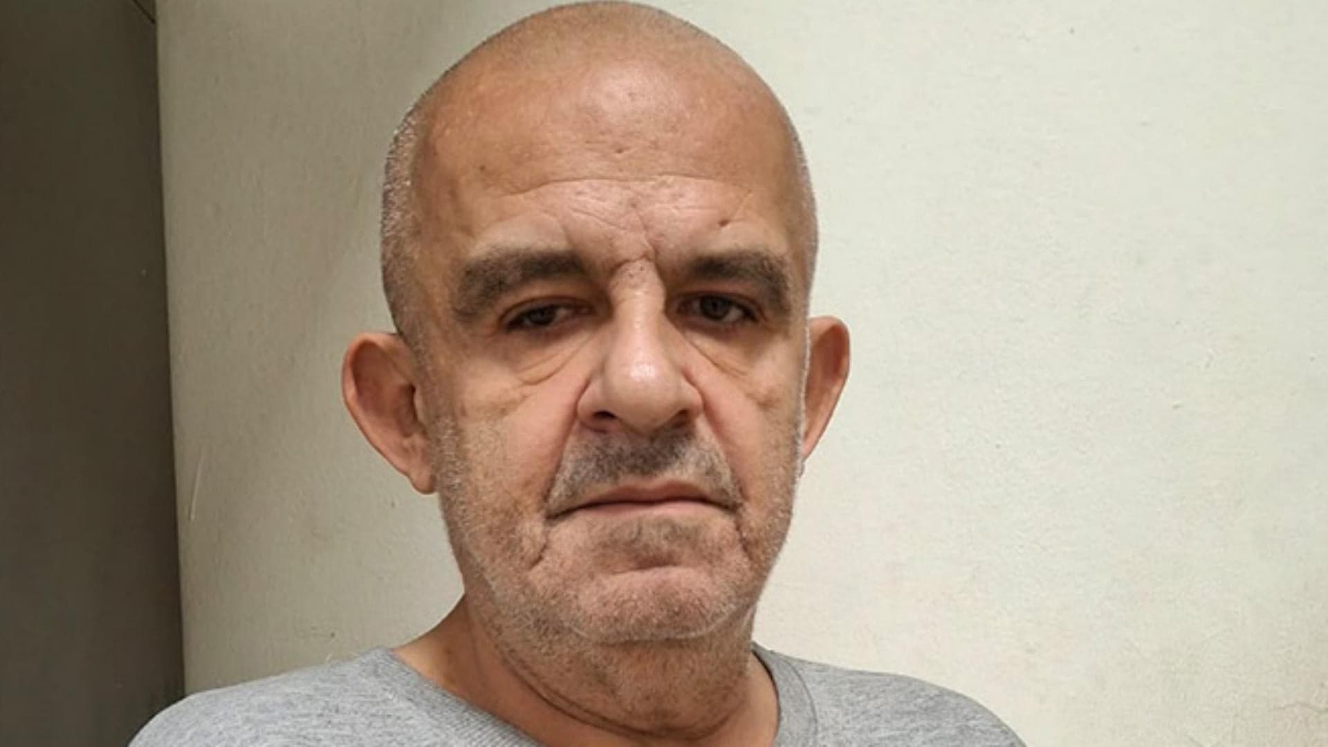 الأمن ينشر صورة لبناني محتجز بزور سندات الملكية