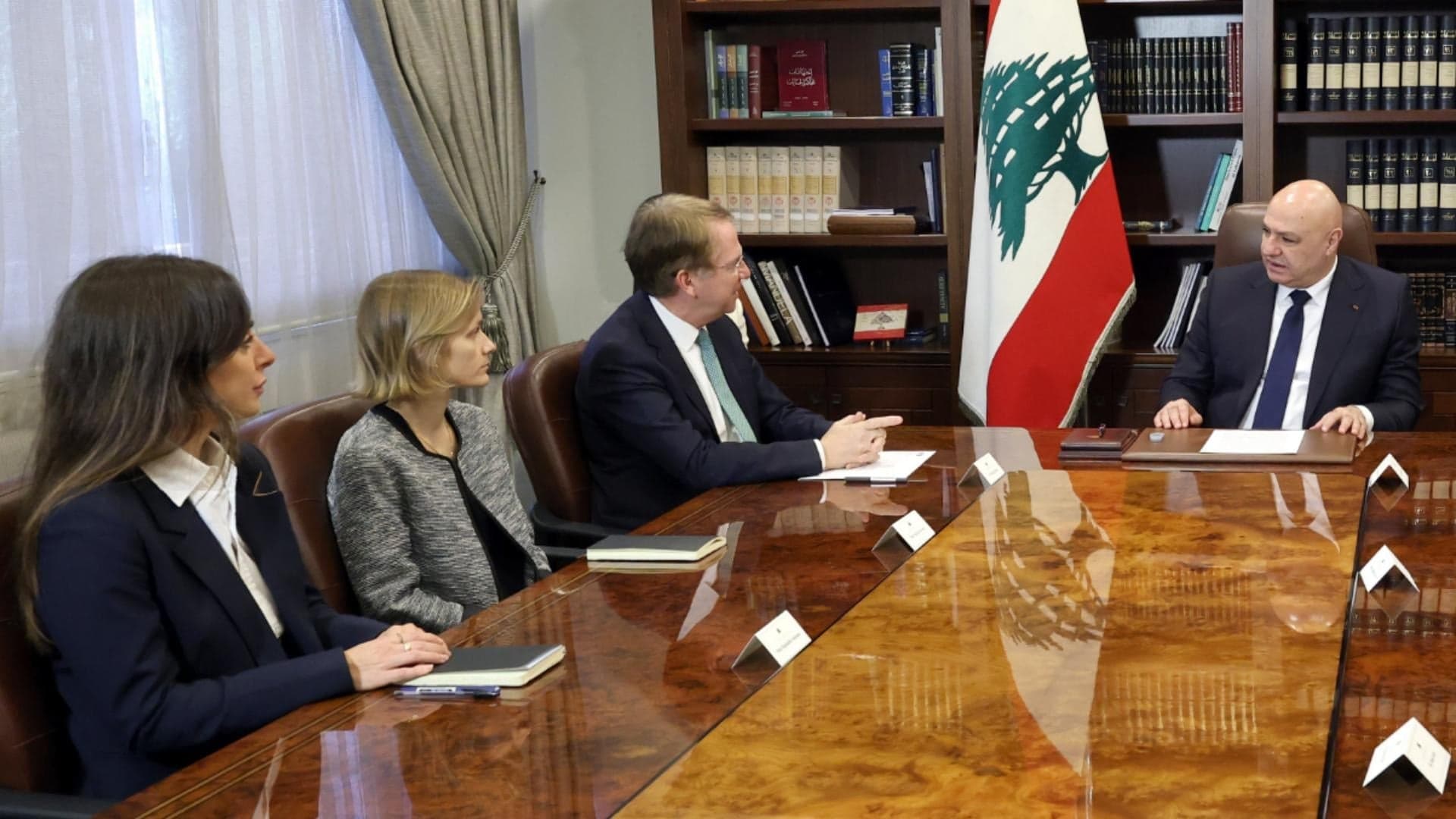 Aoun and Doreil talk on French investments