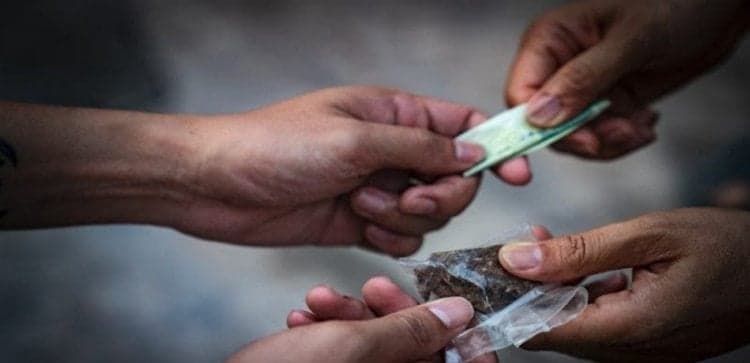 Drug network dismantled near Hôtel Dieu