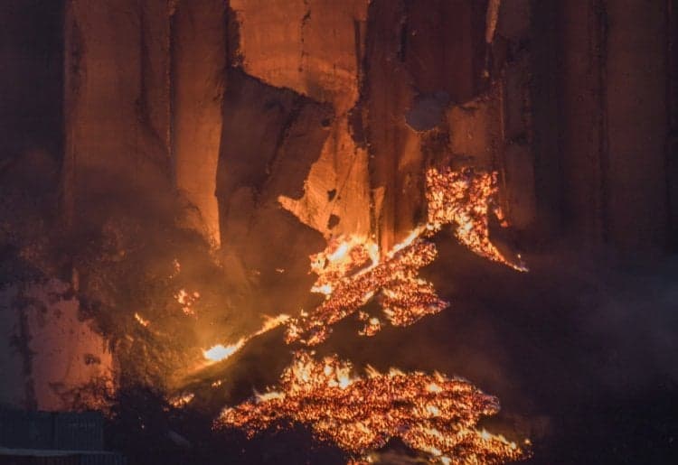Akkaralik shopping complex fire put out