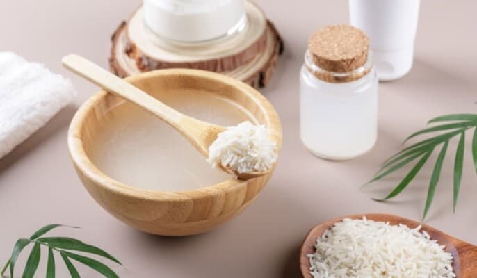 Easy home method to lighten dark spots