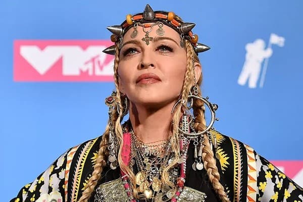 مادونا تكشف عن مفاجأة مع ابنتها