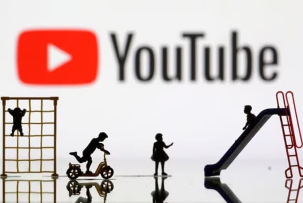 AI's Impact on YouTubers' Earnings