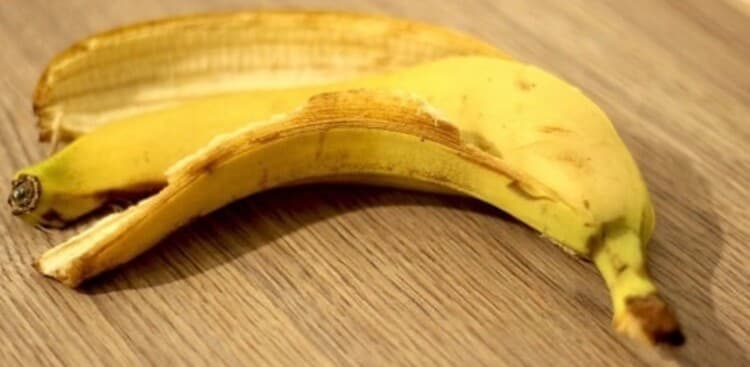 Banana Peel in Beauty Routine
