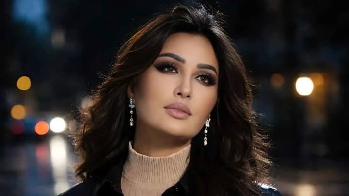 لطيفة تبكي وتكشف جانباً خفياً من حياتها