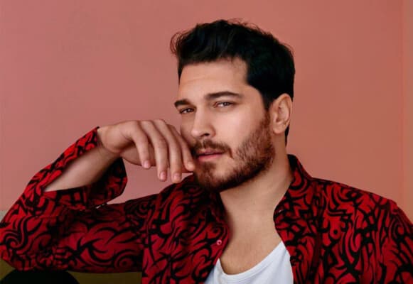 حريق يهاجم منزل شاتاي أولسوي وقلق الجمهور