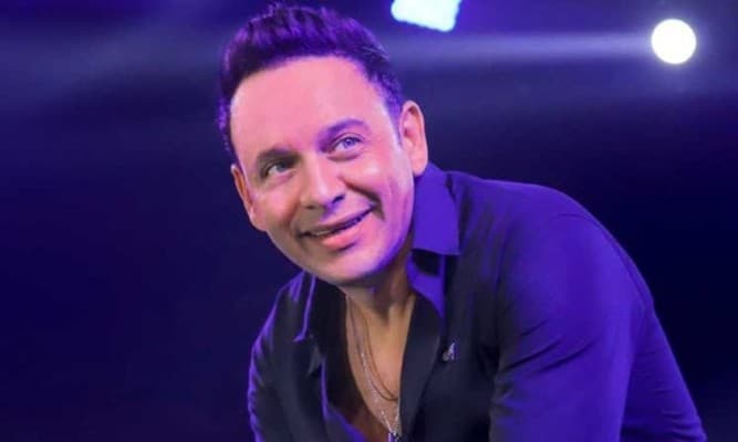 Mustafa Qamar recounts Amr Diab's "Qamar" incident