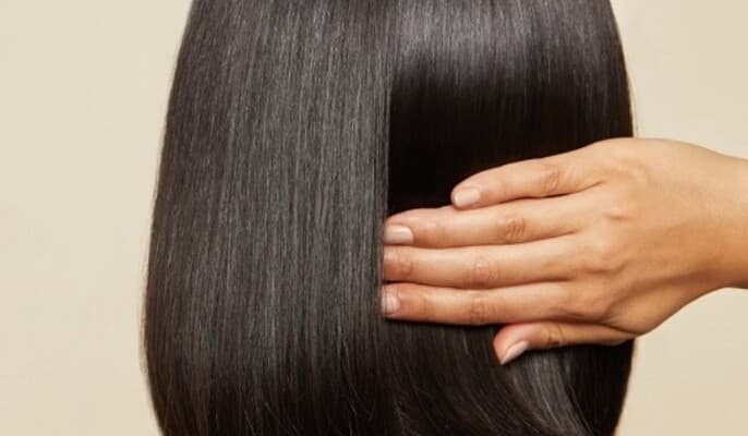Easy Steps for Glossy Hair