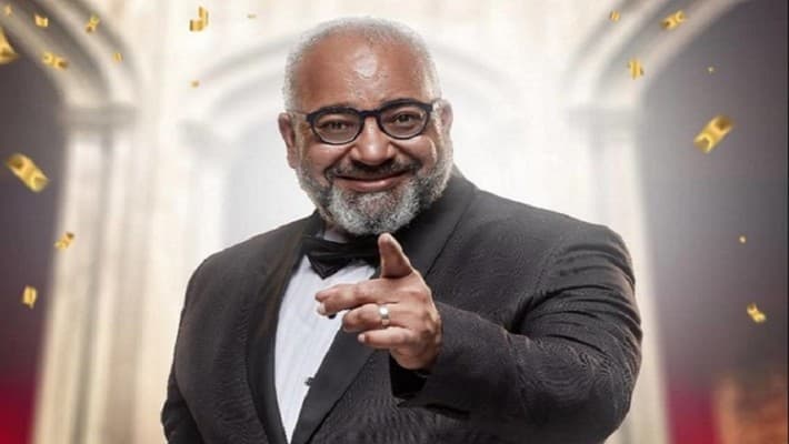 بيومي فؤاد يشارك تفاصيل مرضه