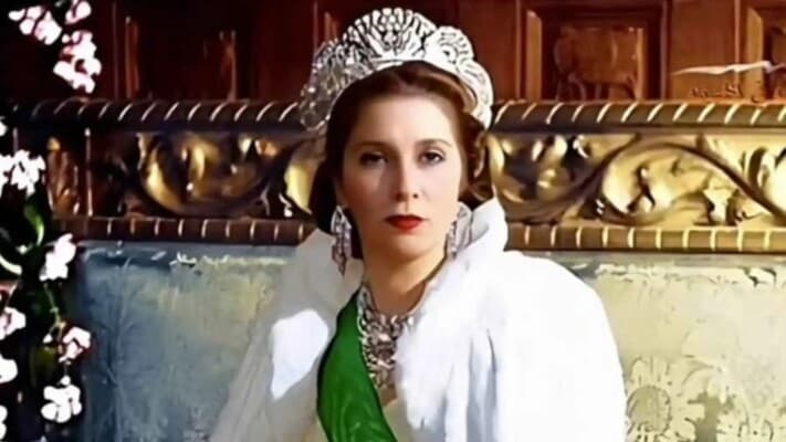 قيمة قلادة الملكة نازلي الماسية
