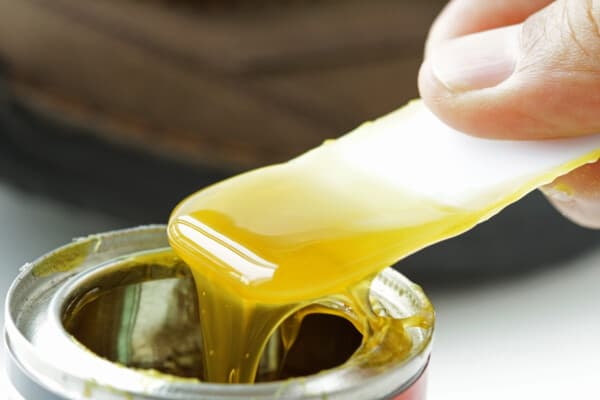 باحثون يبتكرون لاصق ذكي