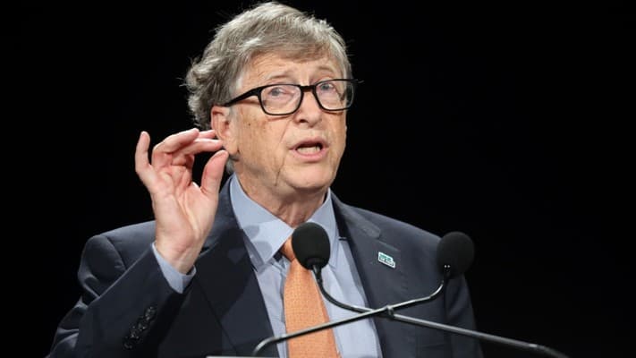Bill Gates urges AI restrictions