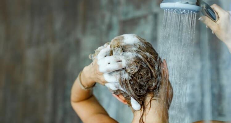 Reasons for feeling thirsty after a shower
