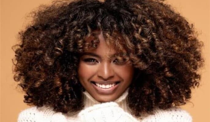 Flax seeds for curly hair