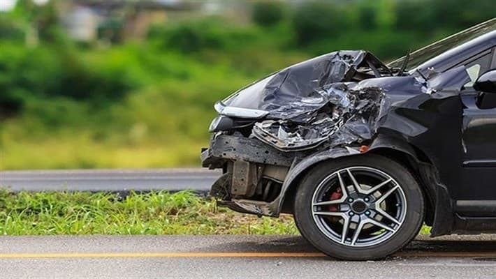 أخت مؤثرة عربية تتعرض لحادث كبير