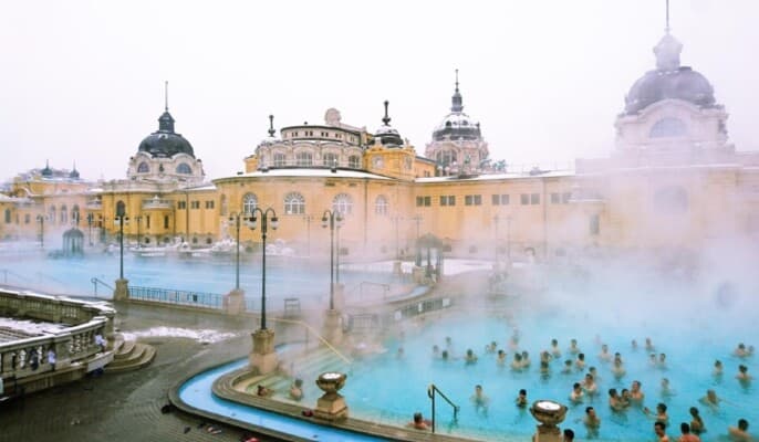 Budapest Winter: Danube and Relaxation