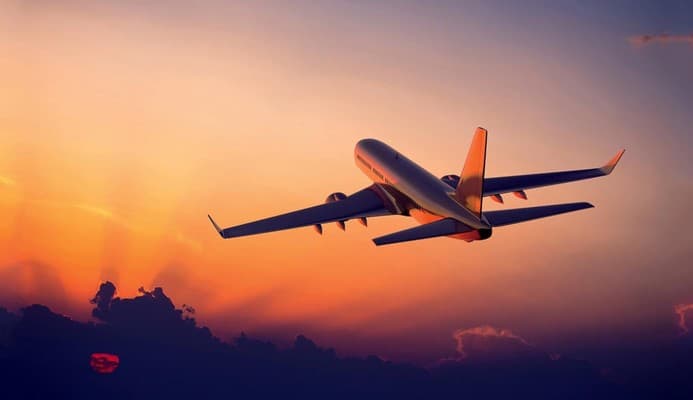 Indian plane conducts emergency landing