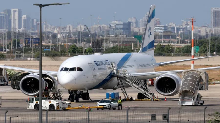 Israeli repatriation flight from UAE lands in Tel Aviv