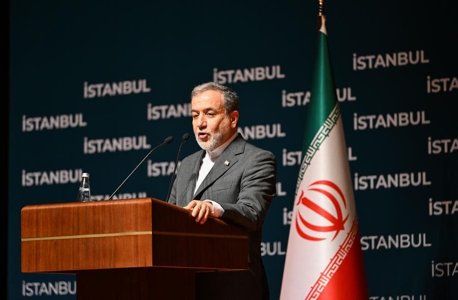 Iran offers US plan to reopen Strait