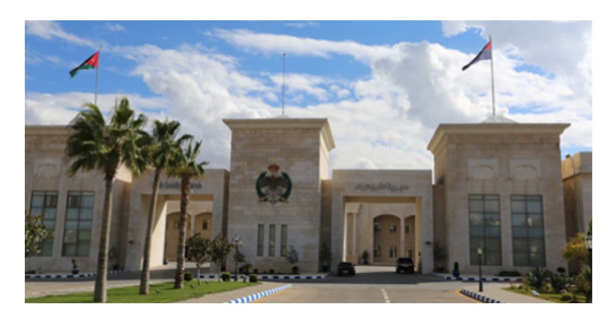 Kerak murder suspect turns himself in