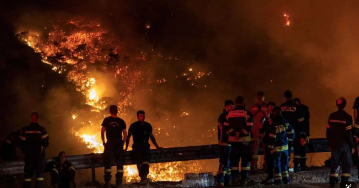 Greece Explosion in Athens Kills 6