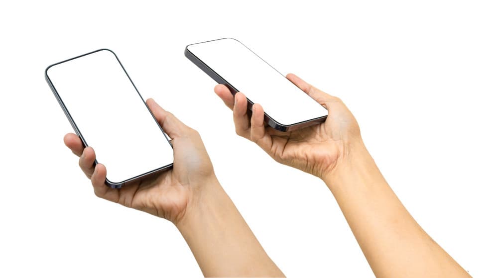 Mobile telecoms subscriptions rise by 2.4%