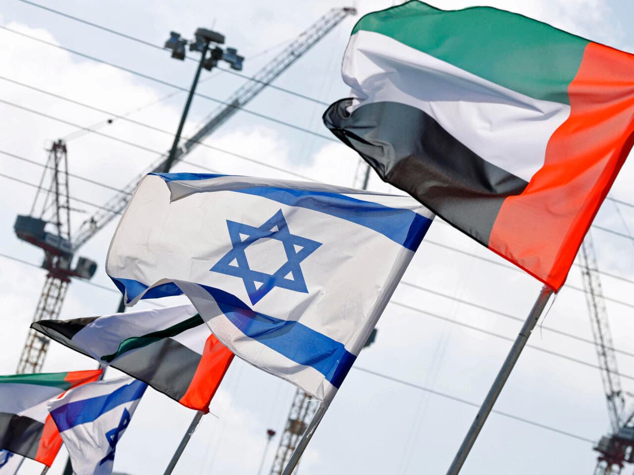Emirati President hosts Israeli PM