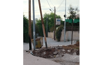 Ramtha complaint over internet poles blocking road work