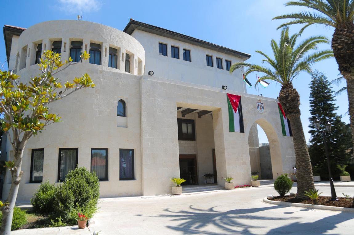 Government staff retiring