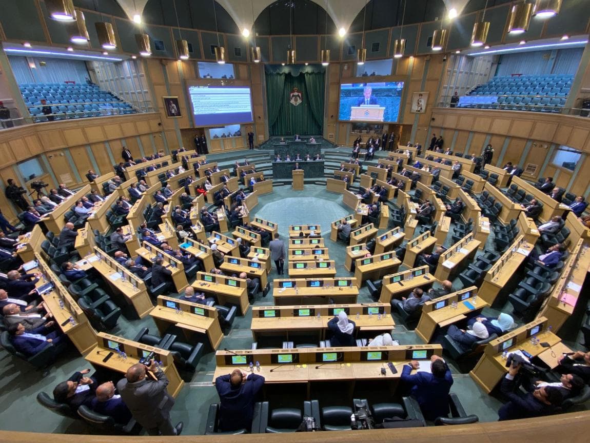Unemployment issue tests MPs