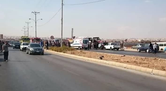 Bus accident in Capital Governorate causes one death, forty injuries