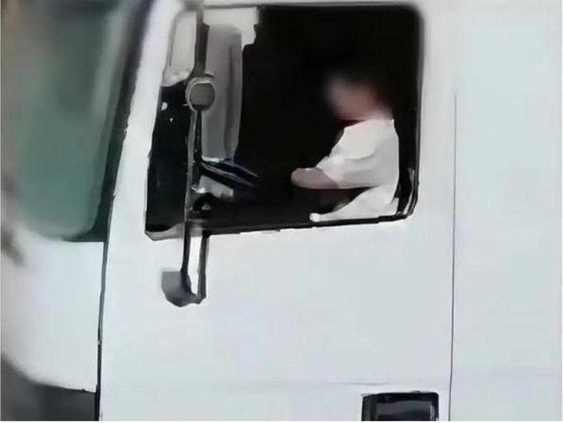 500 Dinars Fine and Vehicle Impoundment for Underage Driving