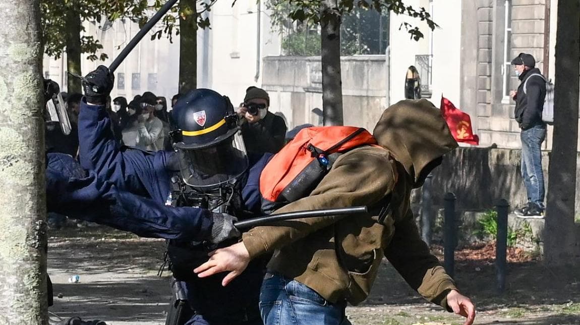 Macron warns of chaos spreaders after protests
