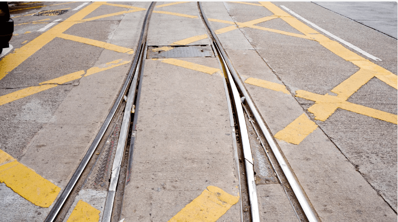 Al-Kharabsheh Discusses Light Rail to Airport