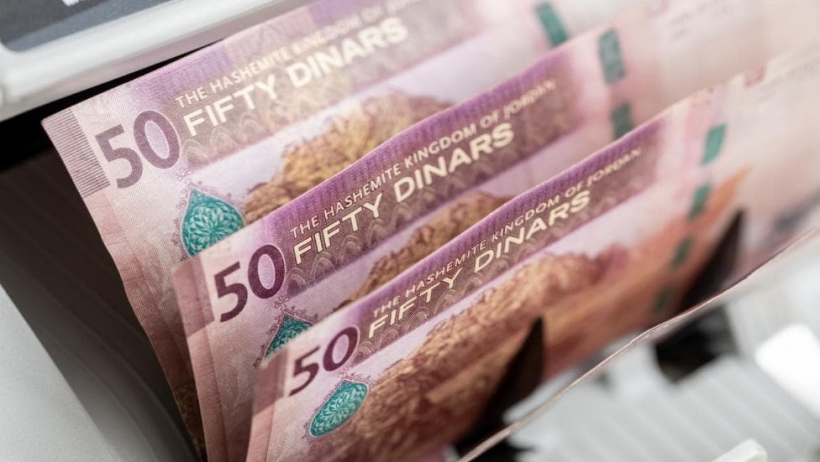 Women's earnings over six months