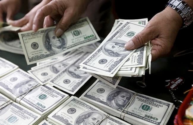 كشف تفاصيل ضبط شبكات تداول العملات الأجنبية